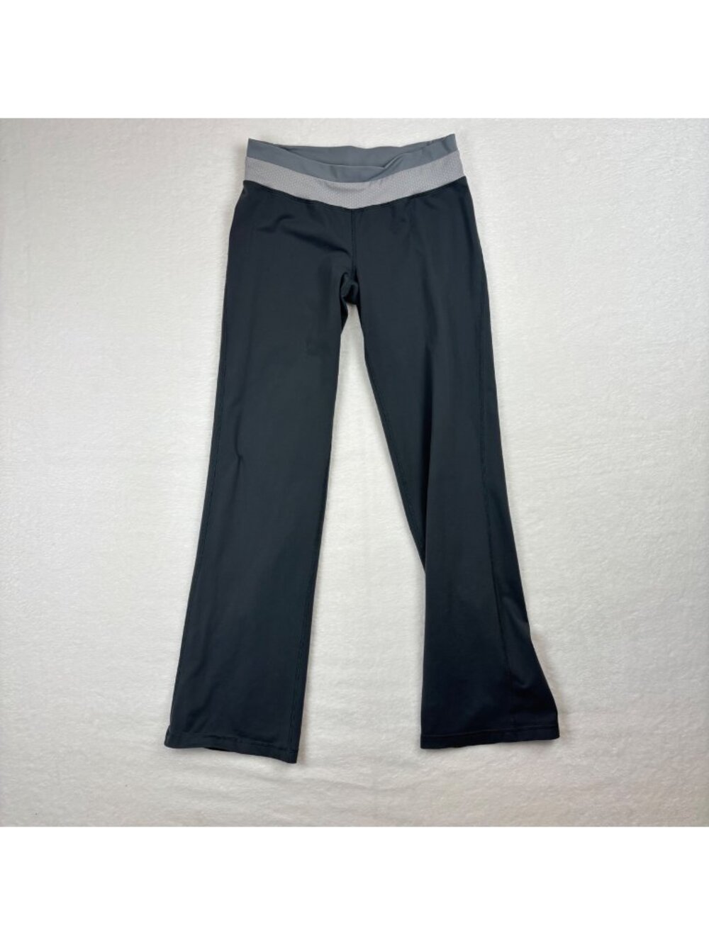 ✨3/$30 Patagonia Womens M Gray Yoga Pants Flared Leg Stretch Waist